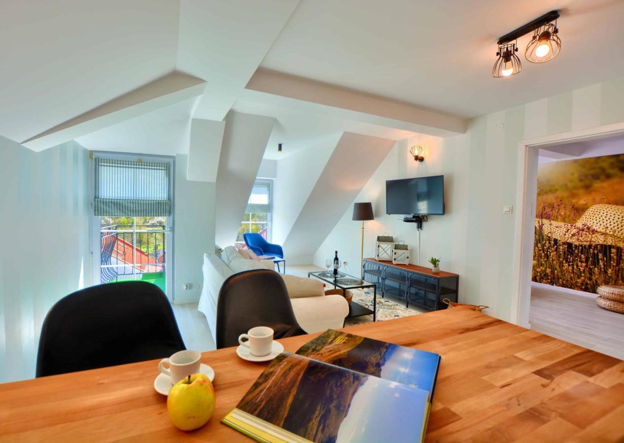 Apartament Beztroski Ustrzyki Dolne Exteriér fotografie